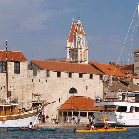 Blue View Apartments Trogir Buitenkant foto