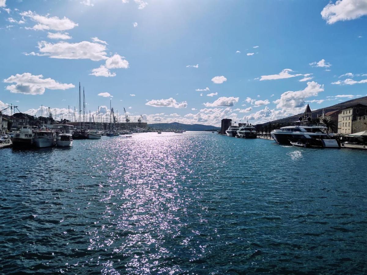 Blue View Apartments Trogir Buitenkant foto