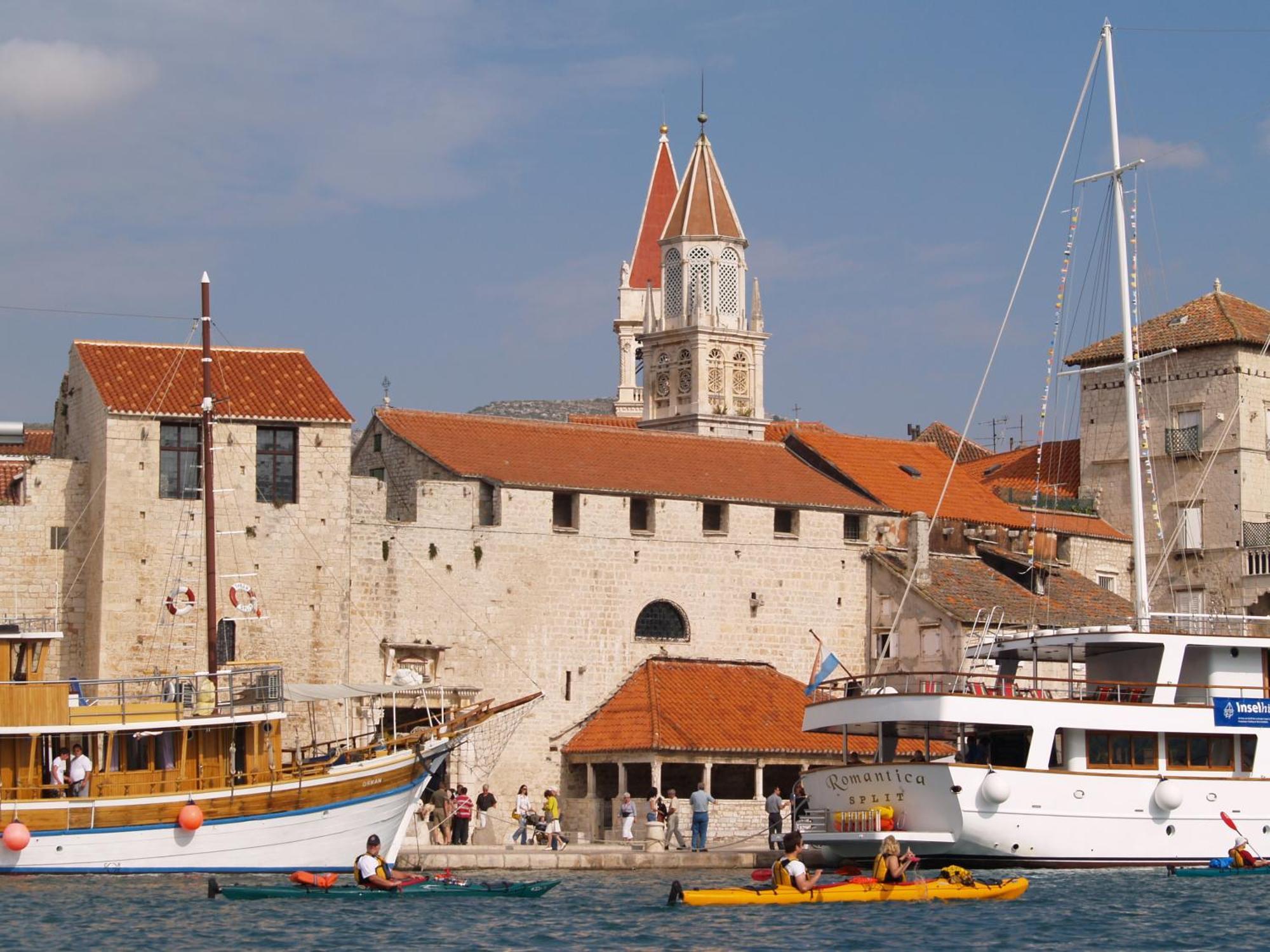 Blue View Apartments Trogir Buitenkant foto