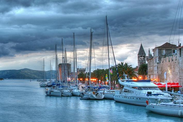 Blue View Apartments Trogir Buitenkant foto